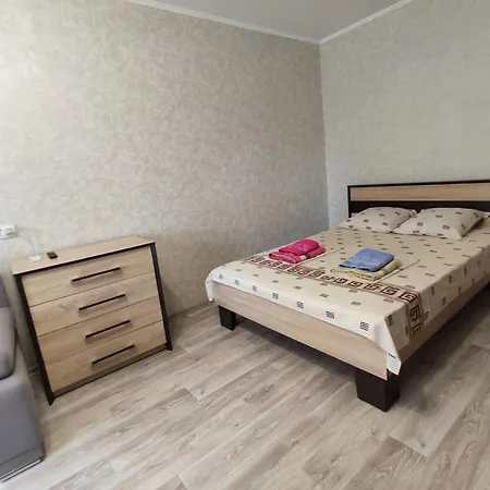 квартира возле парка горького Apartment