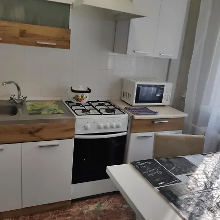 квартира возле парка горького Apartment *
