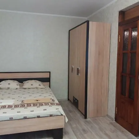 квартира возле парка горького *